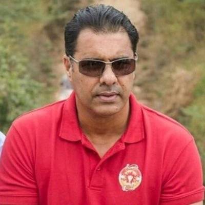آئرلینڈ میں ٹیم کو سنبھل کر کھیلنا ہوگا ،وقار یونس 