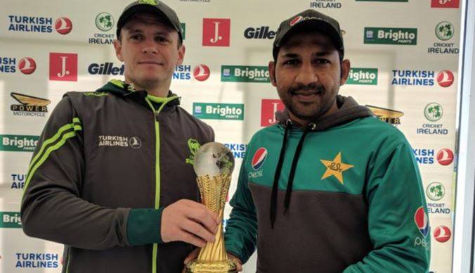 بہتر کارکردگی کی بنا پر امام الحق کو سمیع اسلم پر ترجیح دی، سرفراز 