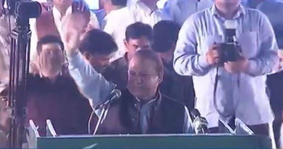 عمران خان ملتان آکر خیبرپختونخوا سے مواز نہ کر لیں، کرایہ میں دوں گا، نواز شریف 