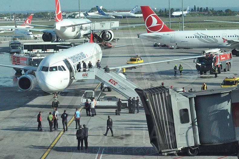 استنبول ایئرپورٹ پر دو مسافر طیارے آپس میں ٹکرا گئے