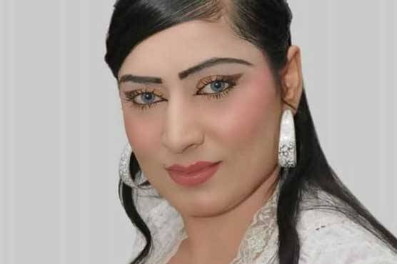 فیصل آباد کی سٹیج اداکارہ اریسہ کیانی دل کا دورہ پڑنے سے انتقال کرگئیں