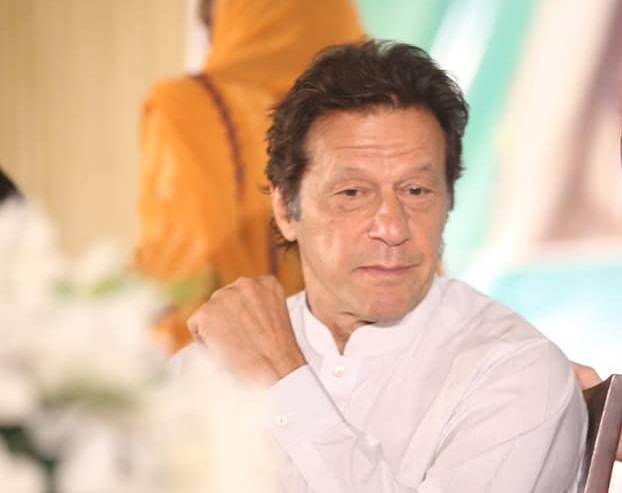 عمران خان 1994 کا نواز شریف کا فوج کیخلاف پرانا انٹرویو منظر عام پر لے آئے