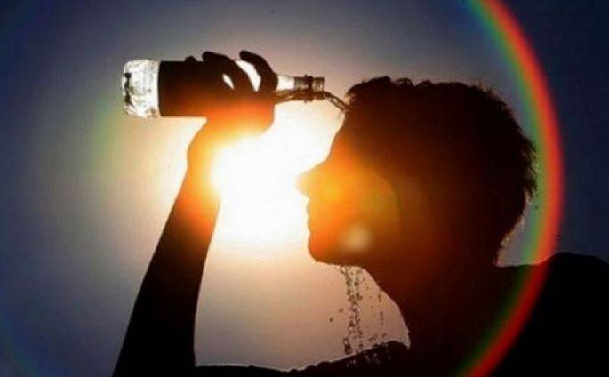 ملک کے بیشتر علاقوں میں آئندہ 24گھنٹوں کے دوران موسم گرم و خشک رہنے کا امکان 