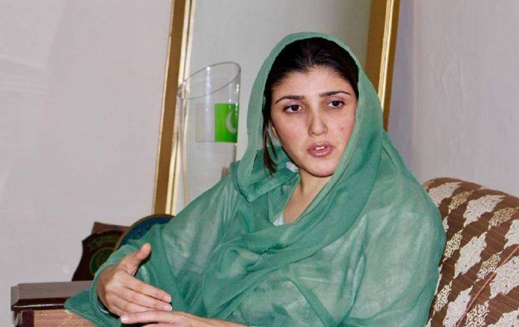 عائشہ گلالئی کا ”ریکٹ “ کا نشان ملنے پر عدالت جانے کا فیصلہ
