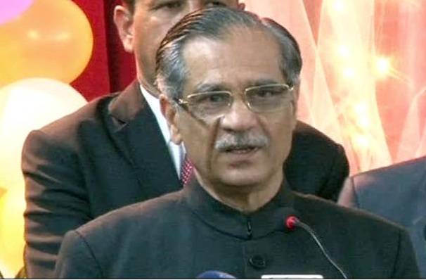 ملک کے بانی قائداعظمؒ اور علامہ اقبالؒ ہیں، شہباز شریف کی تصویر کیوں لگائی؟