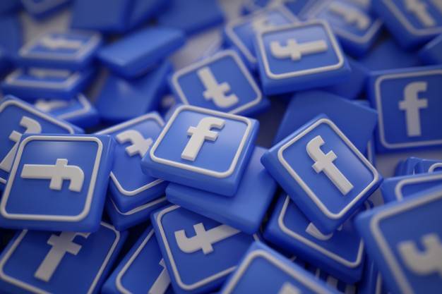 فیس بک پر صارفین کی معلومات موبائل کمپنیوں کو دینے کا الزام