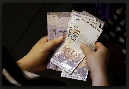 ملکی قرضے اتارنے کے لیے ملائیشیائی عوام کا جذبہ،1 ہفتے میں 90 لاکھ ڈالر کی رقم جمع کرادی