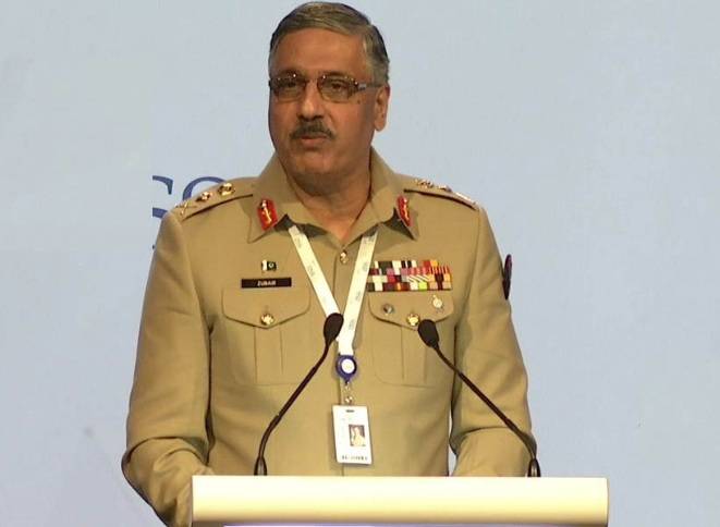 ہماری سرحدوں کے قریب ہی دہشتگردوں کو تربیت فراہم کی گئی: جنرل زبیر محمود حیات