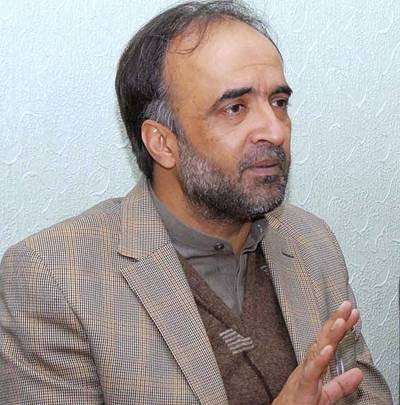 مشرف اشتہاری ہیں ، الیکشن لڑنے کی اجازت نہیں دی جانی چاہئے:قمر زمان کائرہ