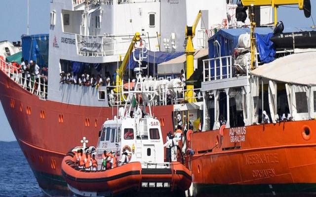 سپین: ڈوبتے بحری جہاز سے 930 غیر قانونی تارکین وطن کو بچا لیا گیا