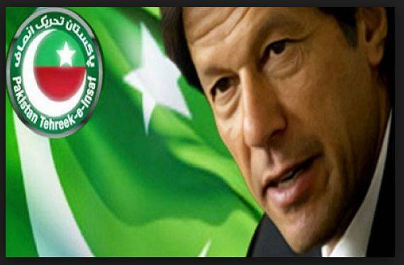 پیر آف مانکی شریف ہزاروں مریدوں اور خاندان سمیت پی ٹی آئی میں شامل ہوگئے