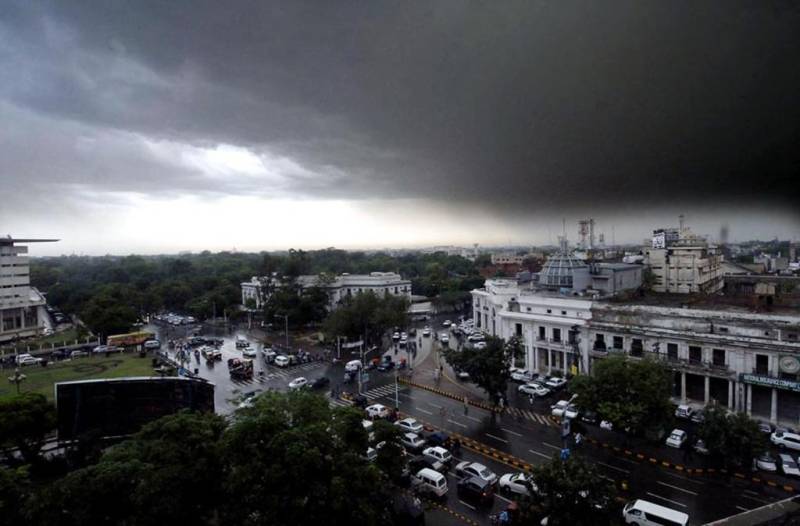 کراچی سمیت ملک کے دیگر شہروں میں آج بارش کا امکان ہے، محکمہ موسمیات