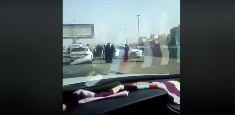 سعودی عرب میں خاتون ڈرائیور کے پہلے حادثے کی ویڈیو منظر عام پر آگئی 