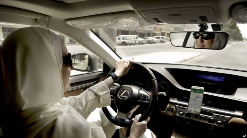 کریم اور اوبر کی پہلی سعودی خاتون کپتانوں کی ڈرائیونگ شروع