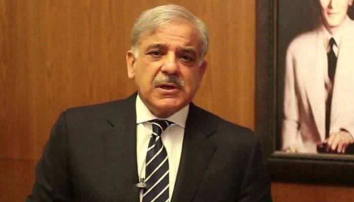 خان صاحب آپ سیاست نہیں کرسکتے، بہتر ہے  کسی پیر کی مریدی کریں:  شہباز شریف