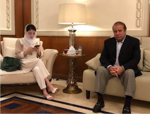 نواز شریف اور مریم کی ابوظہبی سے پاکستان کیلئے روانگی