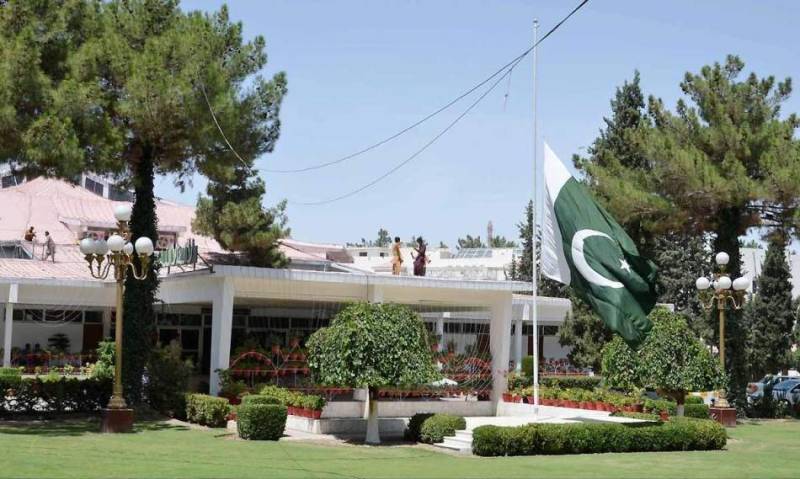 ملک بھر میں مستونگ ،پشاور اور بنوں دھماکوں پر یوم سوگ،قومی پرچم سرنگوں