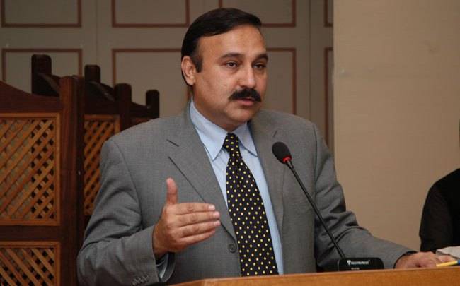 طارق فضل چودھری کو اڈیالہ جیل میں نواز شریف سے ملنے کی اجازت نہ ملی
