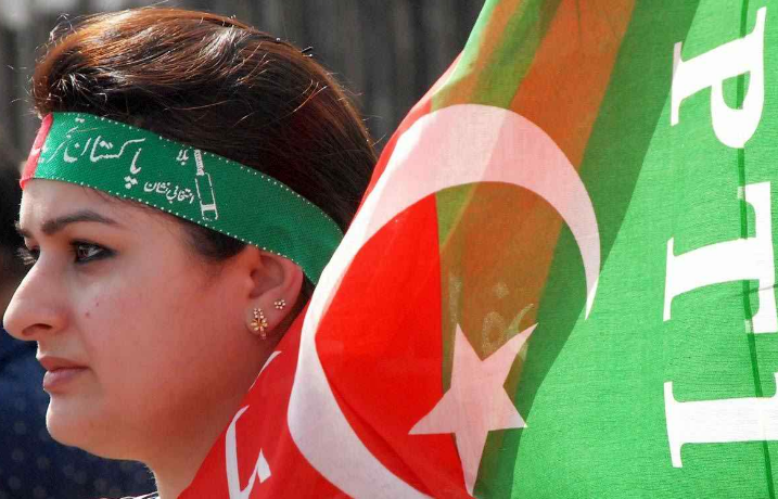 پی ٹی آئی کی خاتون رہنما شوہرسمیت الیکشن کے لیے نااہل قرار