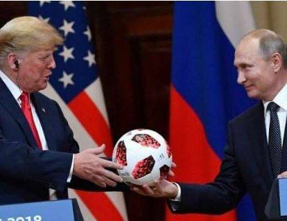 روسی صدر کا ٹرمپ کو پاکستانی فٹ بال کا تحفہ 