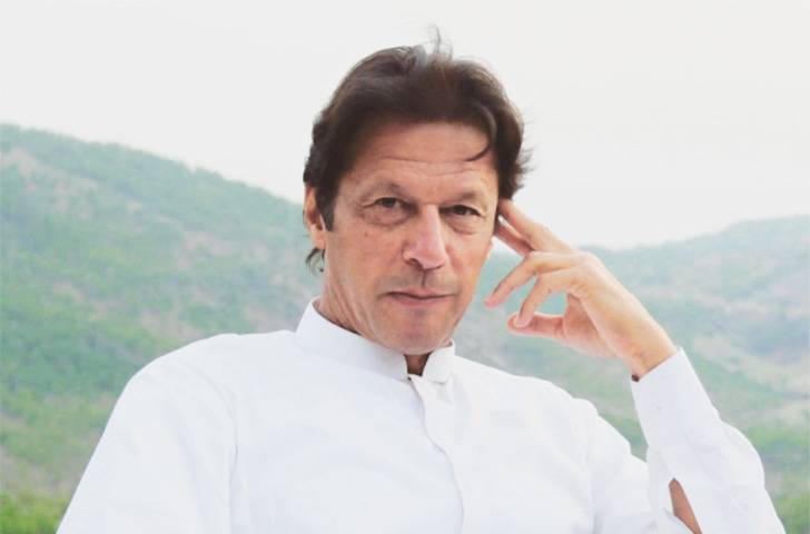 اقتدار میں آکر کاروبار کرنے میں آسانیاں پیدا کریں گے: عمران خان