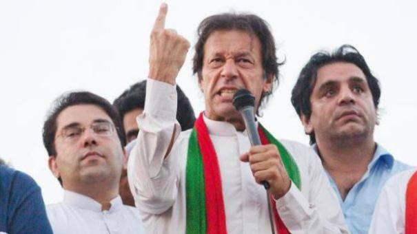 عمران خان کو الیکشن کمیشن نے مخالفین کے بارے نازیبا زبان استعمال کرنے سے روک دیا