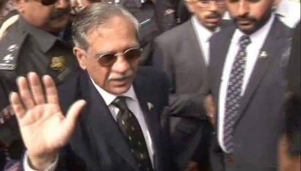 25 جولائی کو الیکشن کرانے کا اپنا وعدہ پورا کردیا :چیف جسٹس نے ووٹ کاسٹ کردیا