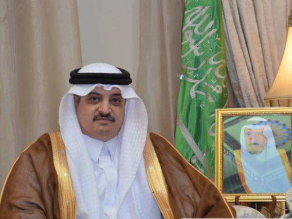 سعودی سفیر کی عمران خان سے ملاقات، انتخابات میں کامیابی پر مبارکباد 