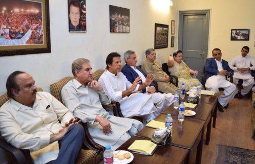 پی ٹی آئی حکومت کی وفاقی کابینہ کتنے وزراء پر مشتمل ہوئے گی ؟