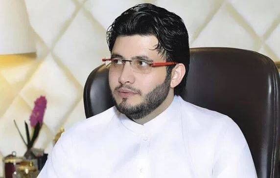 جاوید آفریدی کا عمران خان کو نجم سیٹھی کیساتھ کام کرنے کا مشور ہ
