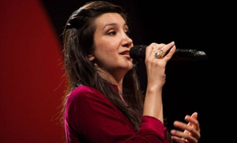 سکائپ پر نکاح کے بعد پاکستانی گلوکارہ نے باقاعدہ شادی کرلی 
