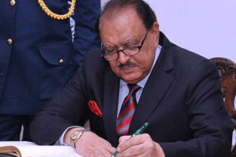 وزیر اعظم کی حلف برداری، صدر ممنون نے دورہ ملتوی کر دیا