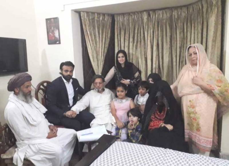 بشریٰ مانیکا کے سابق شوہر نے دوسری شادی کر لی
