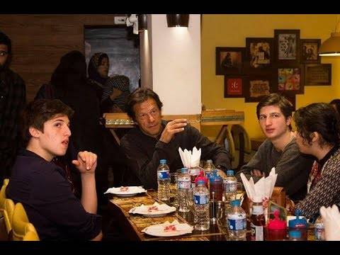 عمران نے بیٹوں کو حلف برداری کی تقریب میں شرکت سے منع کر دیا، جمائما