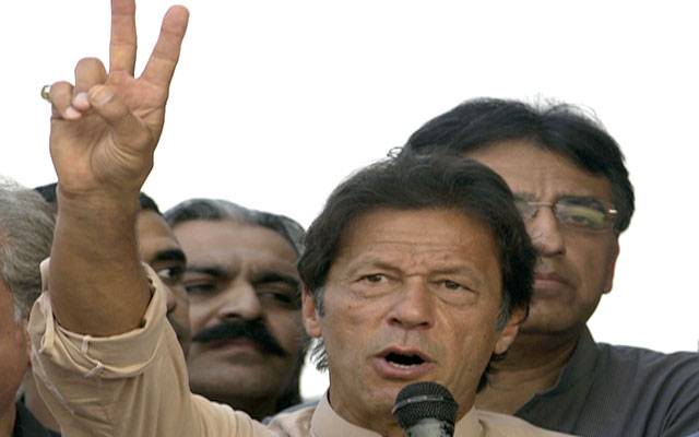 فاٹا کے تین سینیٹرز نے تحریک انصاف میں شمولیت اختیار کر لی