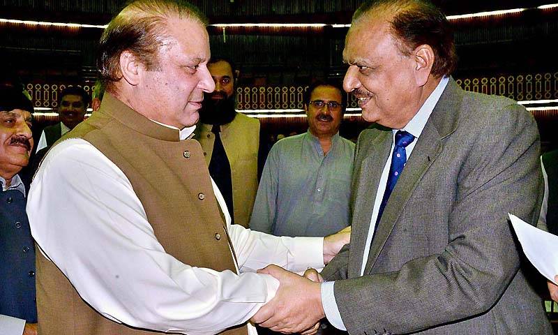 نیب عدالت میں صدر ممنون حسین کا نواز شریف کیلئے پیغام 