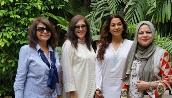 بھارت کی معروف اداکارہ جوہی چاولہ کی کراچی آمد