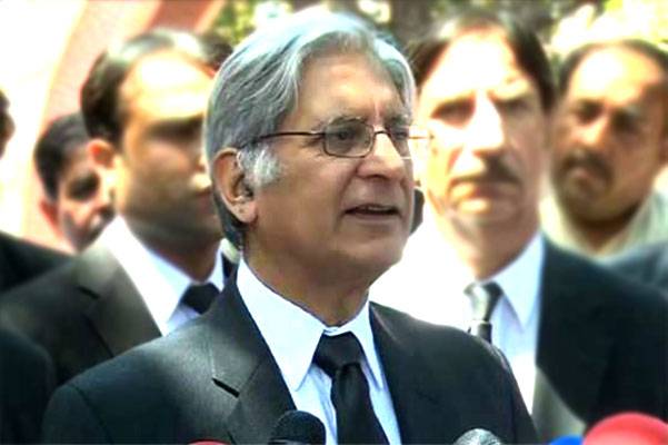 صدارتی امیدوار نامزد کرنے پر آصف زرداری کا مشکور ہوں : اعتزاز احسن