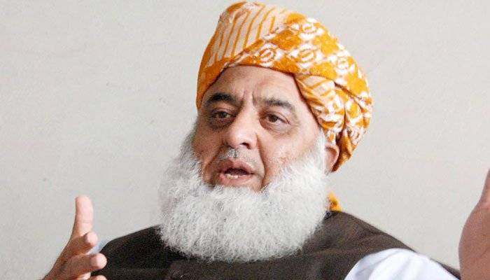 اعتزاز احسن ایسے دولہا ہیں جسے نہ گھر والے مان رہے ہیں نہ سسرال والے: فضل الرحمن 
