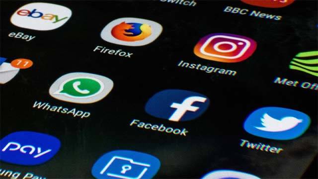 فیس بک، انسٹا گرام اور واٹس ایپ کی سروس معطل 