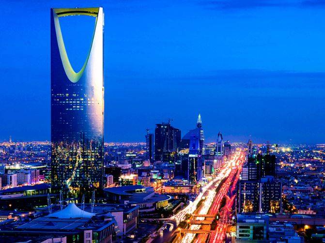 سعودی عرب میں غیر ملکی ملازموں کے لیے خطرے کی گھنٹی