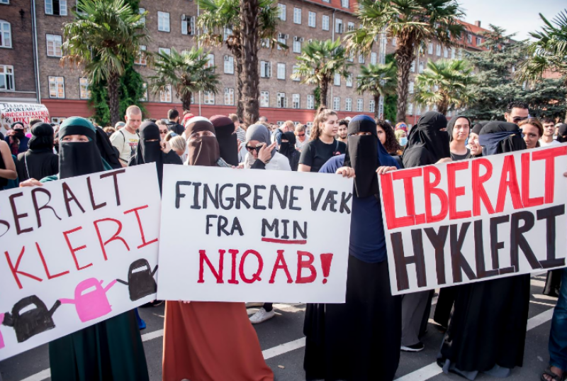 ڈنمارک میں نقاب کرنے پر مسلمان خاتون کو جرمانہ