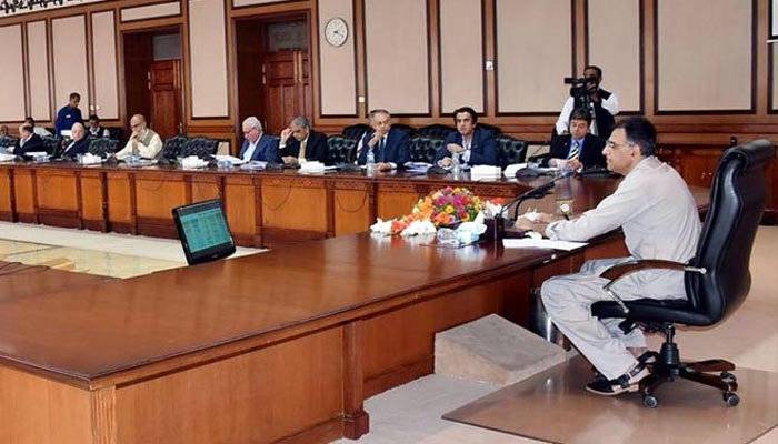 مطالبہ مسترد، حکومت کا فوری گیس کی قیمتیں نہ بڑھانے کا فیصلہ