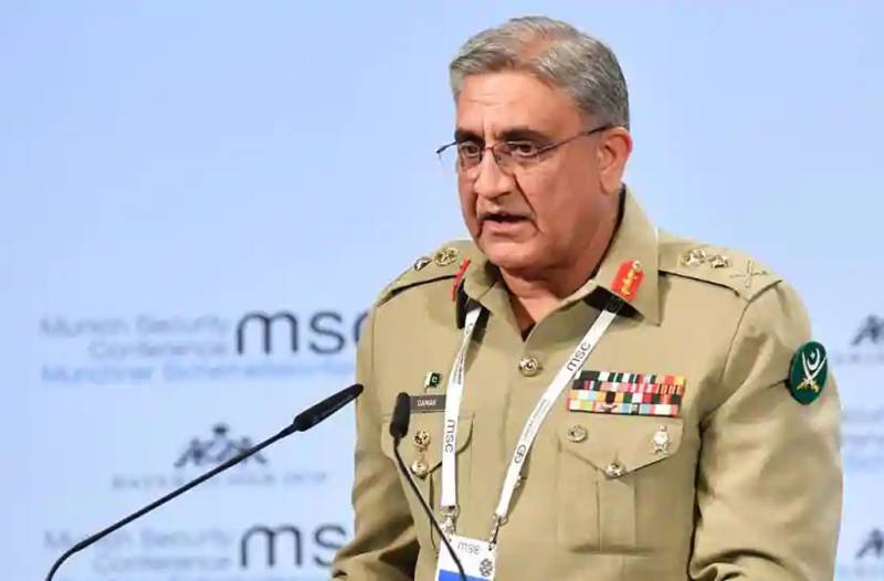 'نوجوان خود سے سوال کریں کہ وہ اپنے ملک کیلئے کیا کر سکتے ہیں'