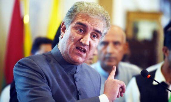 شاہ محمود قریشی بطور وزیر خارجہ اپنے پہلے دورہ پر کابل پہنچ گئے