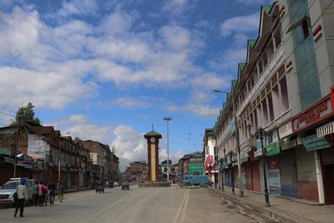 مقبوضہ کشمیر میں 6 نوجوانوں کی شہادت پر مکمل شٹر ڈاؤن