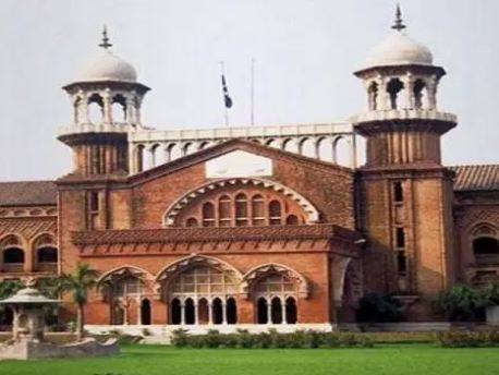 خلع کے بعد بھی شادی کے تحائف پر بیوی کا حق ہے، لاہور ہائیکورٹ