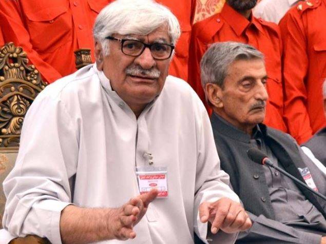 عمران خان کومنتخب وزیراعظم تسلیم نہیں کرتا،اسفند یار ولی