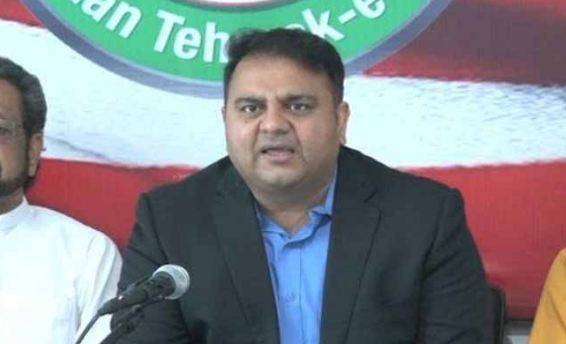 عمران خان نے اپنی قسمت کی لکیر خود بنائی:فواد چودھری