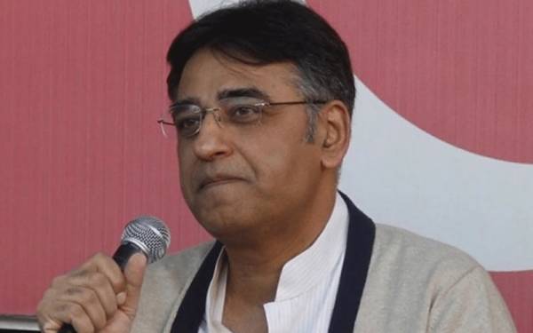 اگلے ہفتے ہم آئی ایم ایف سے قرض لینے کے لیے بات چیت کریں گے، وزیر خزانہ